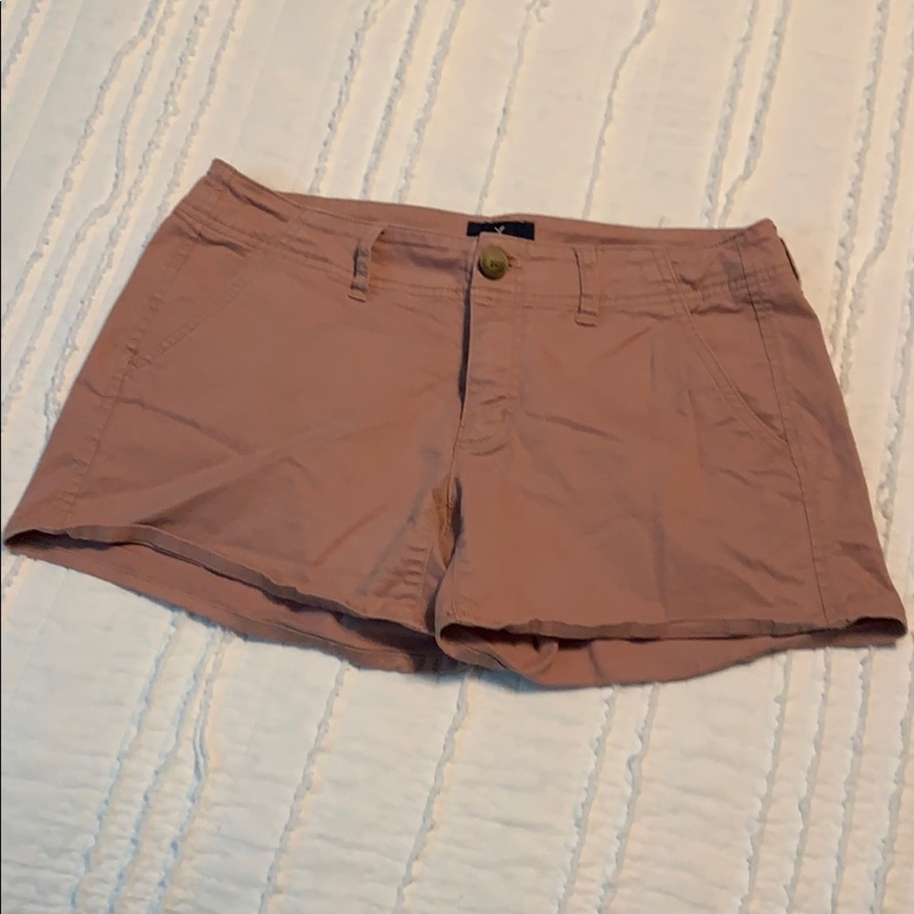 Dusty pink khaki shorts